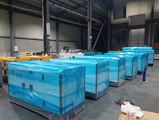 41kVA Weatherproof Cummins Diesel Engine Generator with 10 Operation Hours Fuel Tank