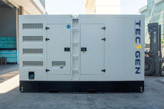 Silent 440kW Perkins Diesel Generator Genset 550kVA With Canopy For Outdoor Use