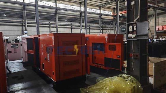 Diesel 168kVA Industrial Generator Deutz Electric Genset With Outdoor Use Soundproof Canopy